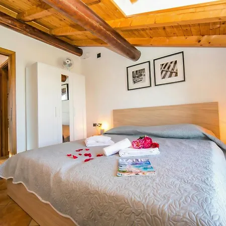 Casa Dei Galli Villa *